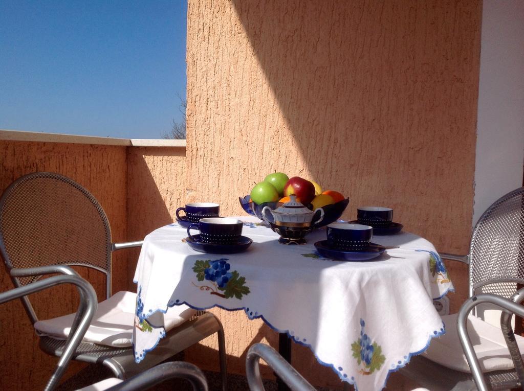 Apartments Krizine Umag Rum bild